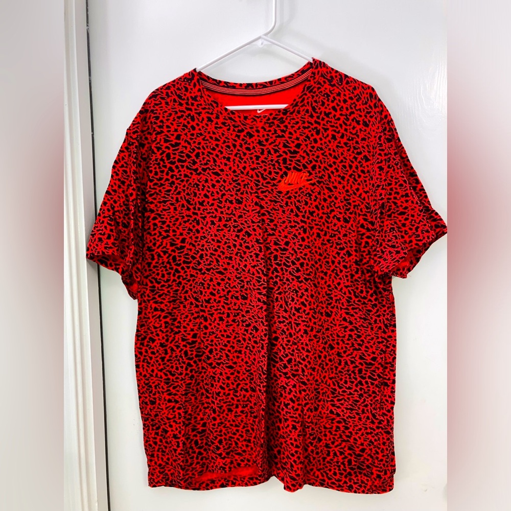 Like New All Over Print Nike Shirt